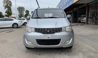 五菱宏光6座车价格 五菱宏光商务车报价